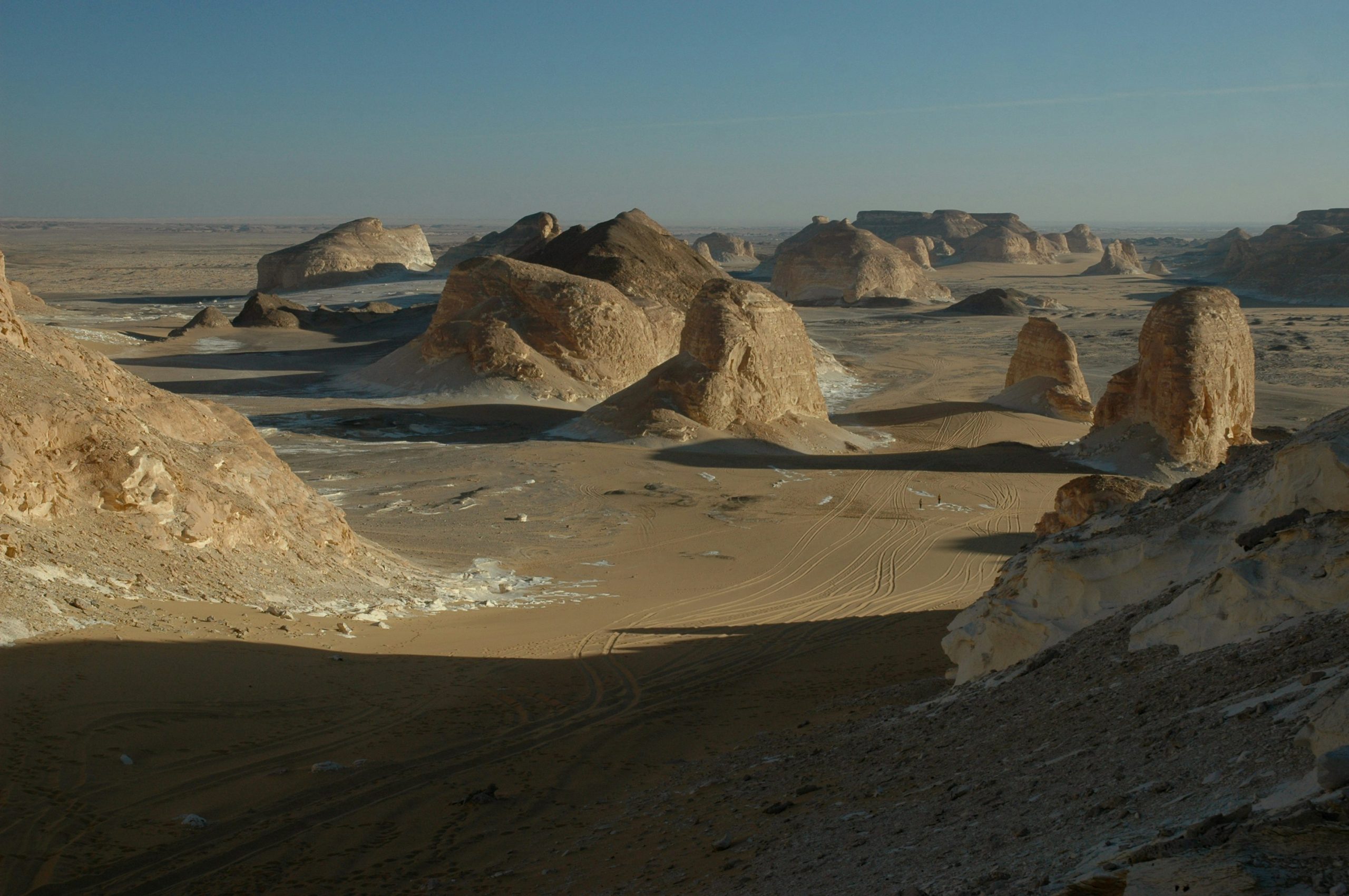 White Desert & Black Desert Tours
